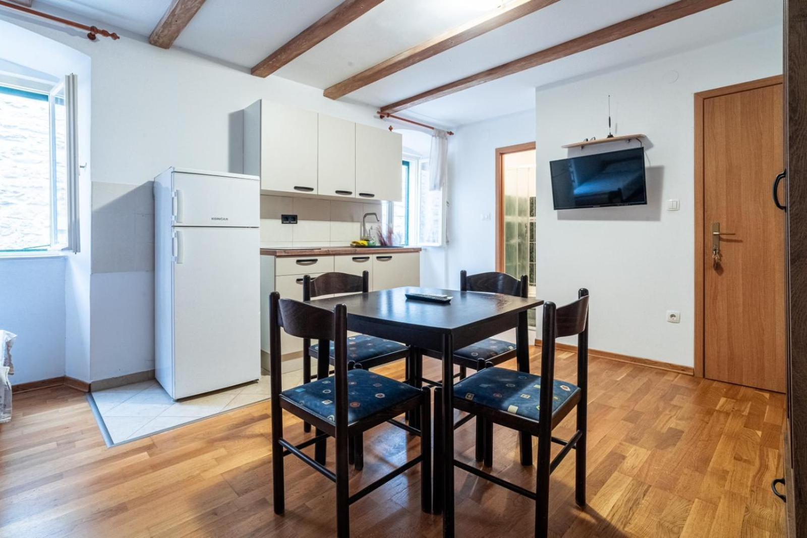 Apartments Loriana Sibenik Exterior photo